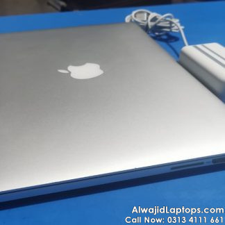 Apple macbook pro i7 2015 retina display 16GB Ram + 512GB SSD