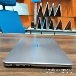Asus Zenbook ux41 Core i5 7th Generation slim and smart - image 3