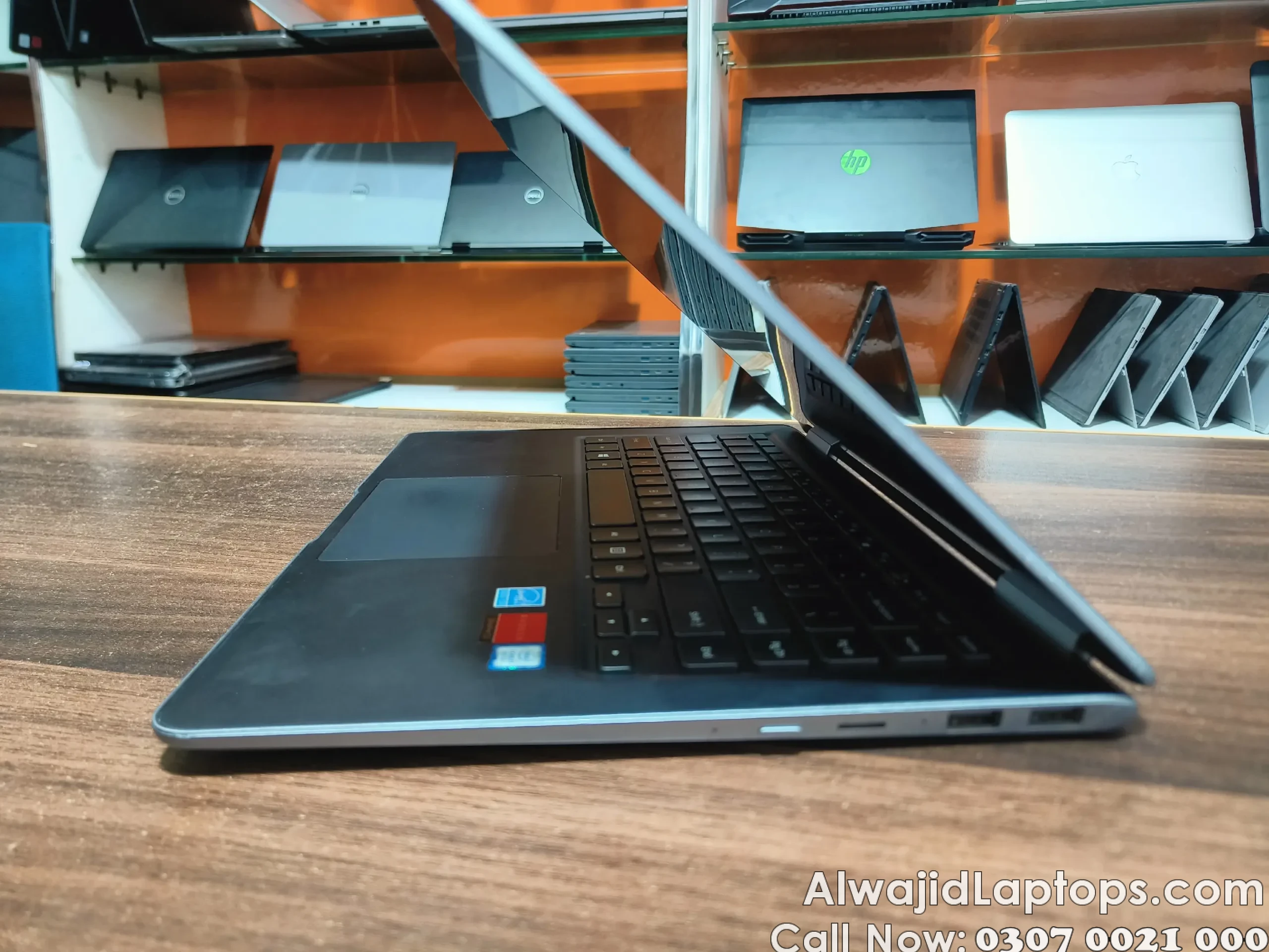 Samsung Notebook 9 Pro 15" (Model: NP940X5N) x360 Convertible - Image 11